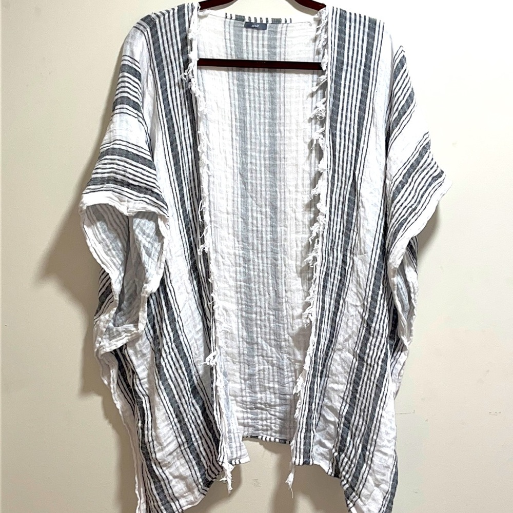 Aerie Kimono/Cape